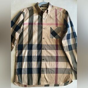 Burberry men’s unisex plaid button up shirt size small p